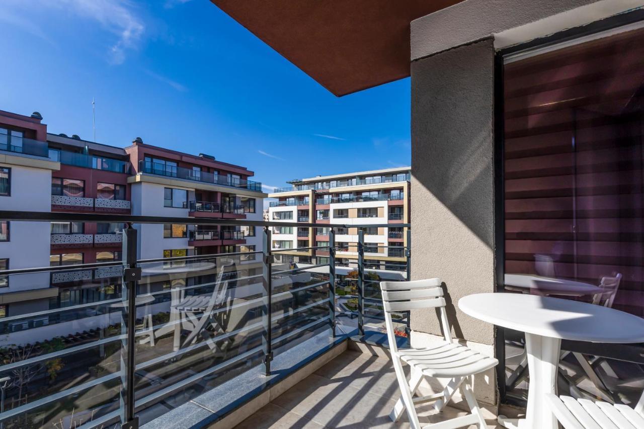 Stylish 1bd Flat With A Parking Spot By Flat Mаnager Apartment